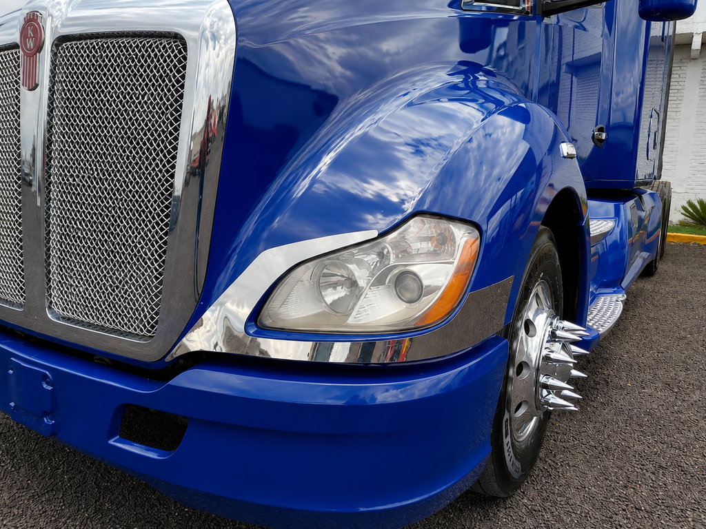 Kenworth T-680 2018