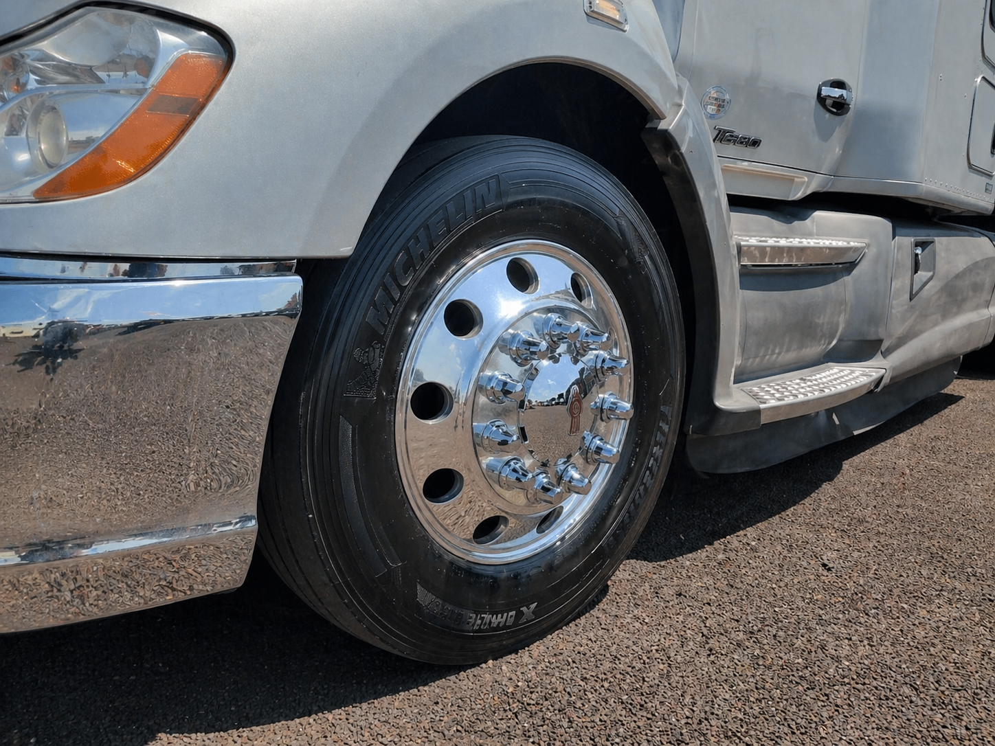 Kenworth T-680 2018