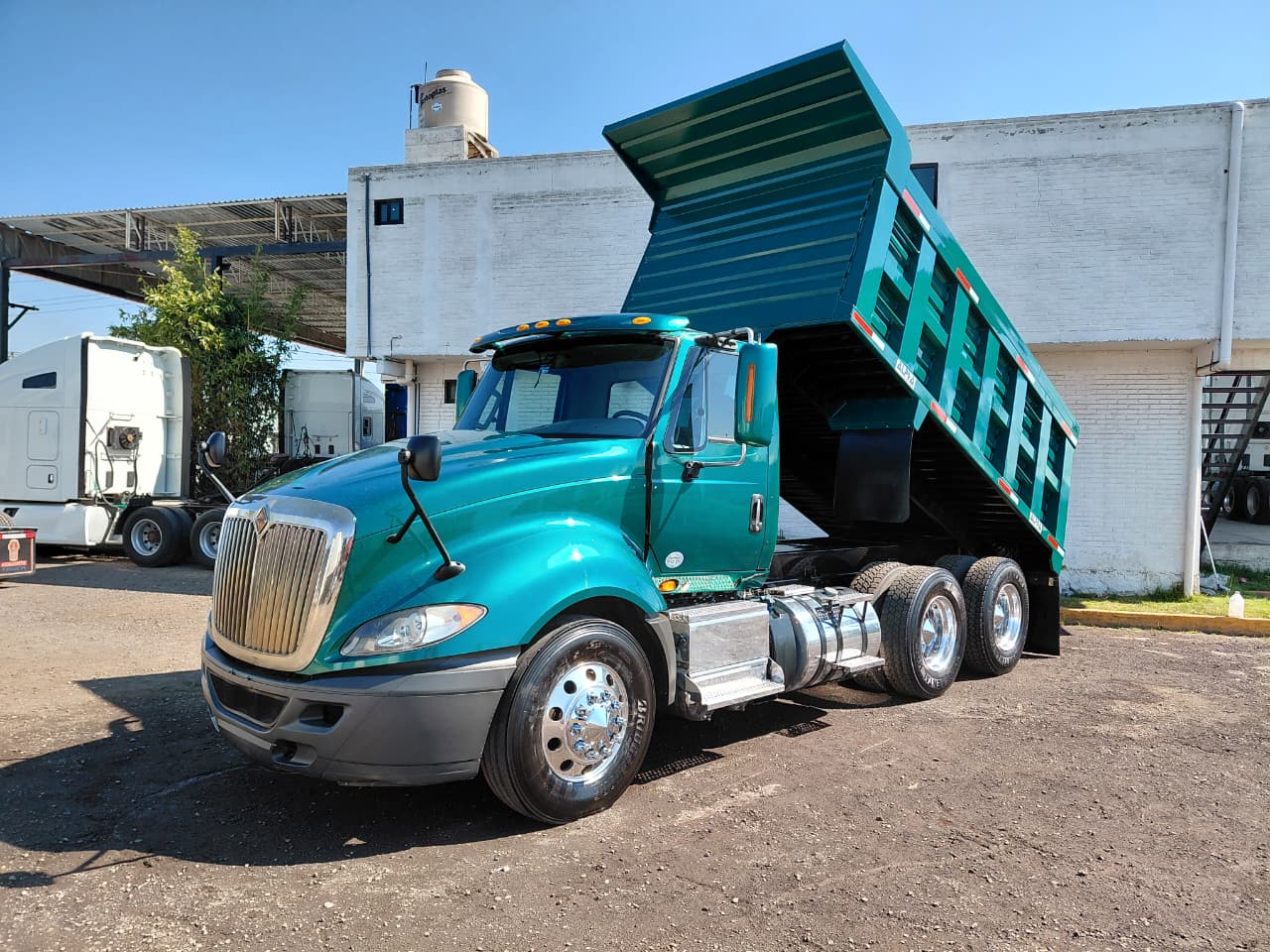 International Prostar Volteo 14 mts